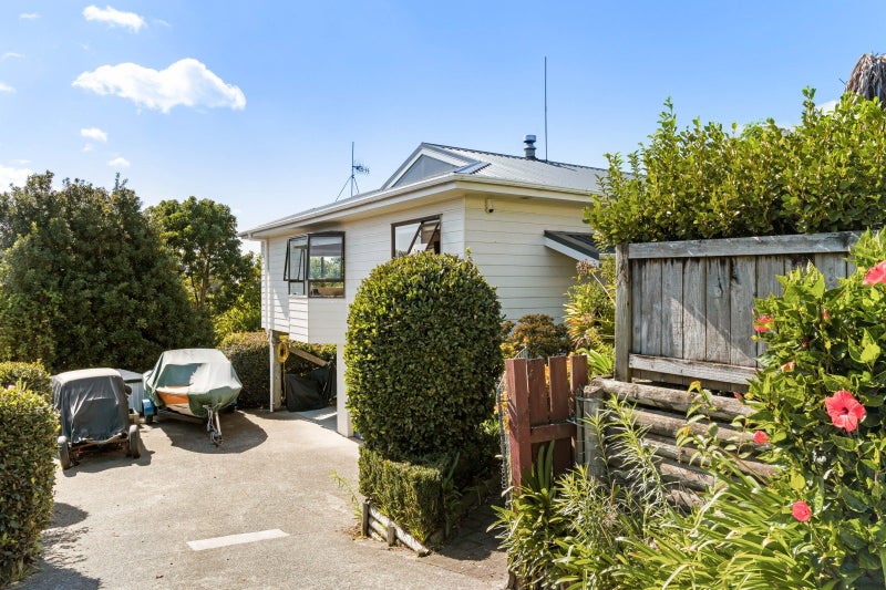 25B Bellfield Place, Bethlehem, Tauranga - Carousel 1