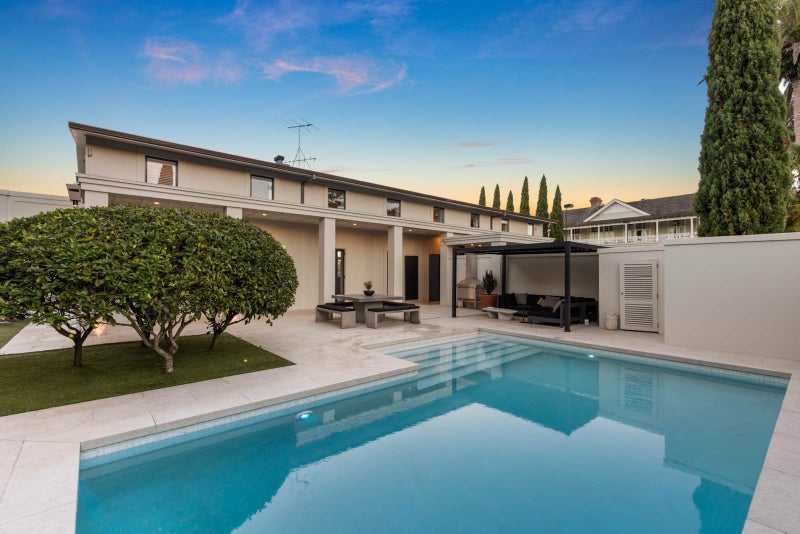 97 Victoria Avenue, Remuera, Auckland - Carousel 1