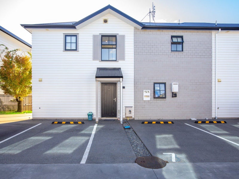 3/135 Silverdale Road, Silverdale, Hamilton - Carousel 1