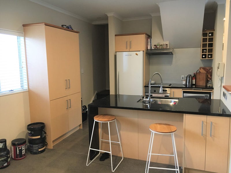 1247E Victoria Street, Whitiora, Hamilton - Carousel 2