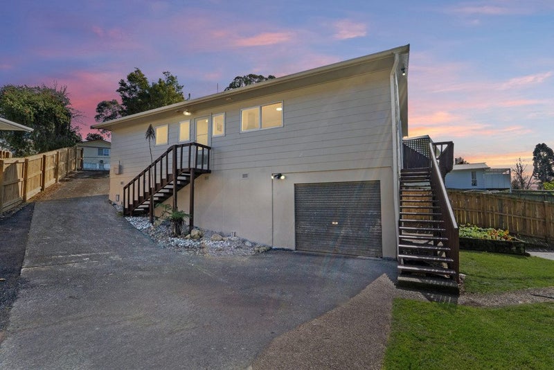 11 Warwick Place, Raumanga, Whangarei - Carousel 1