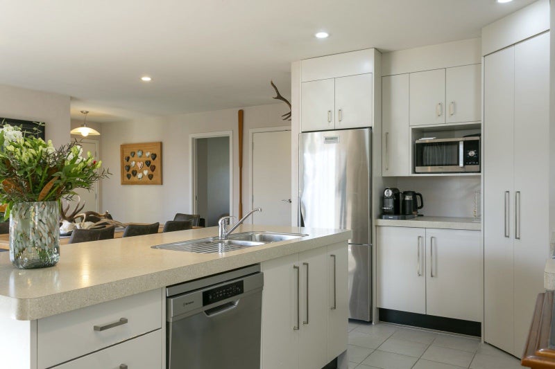 1/31 Korimako Road, Waipahihi, Taupō - Carousel 2