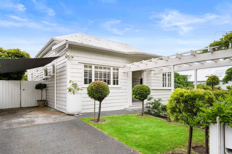 10 Hepburn Street, Freemans Bay, Auckland - Carousel 1