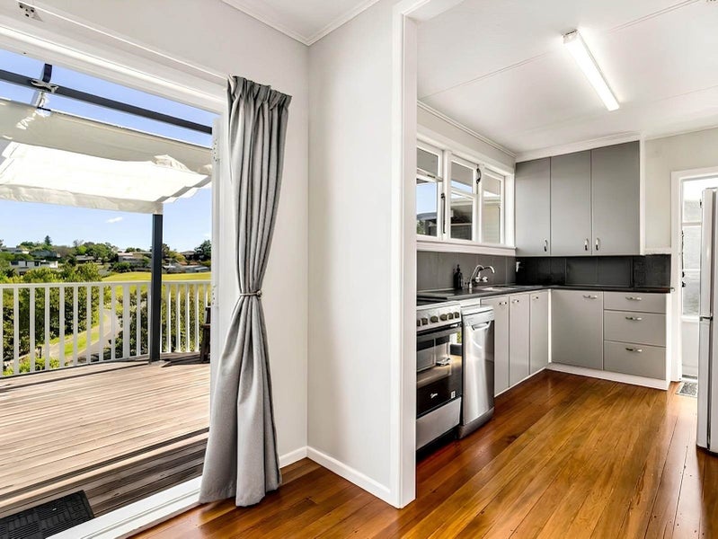 1 Cartwright Road, Onerahi, Whangarei - Carousel 2