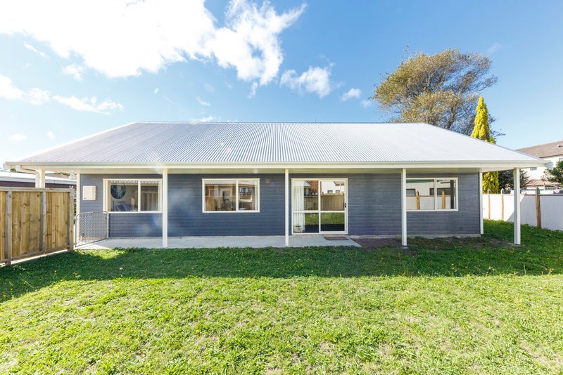 23B Dorset Crescent, Hokowhitu, Palmerston North - Carousel 2