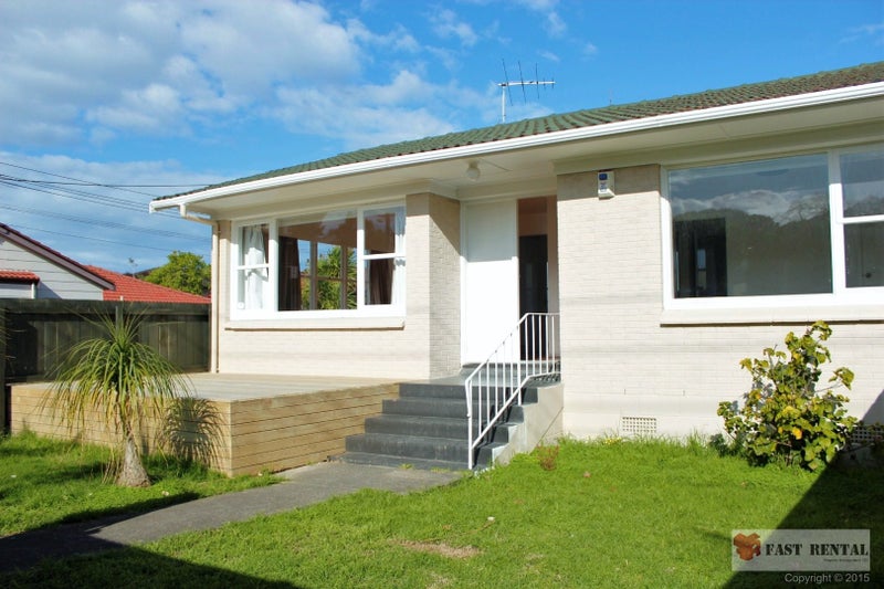 2/26 Wolsley Avenue, Milford, Auckland - Carousel 2