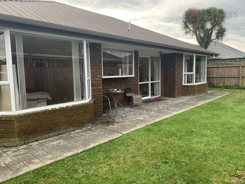 3/61 Tyrone Street, Belfast, Christchurch - Carousel 1