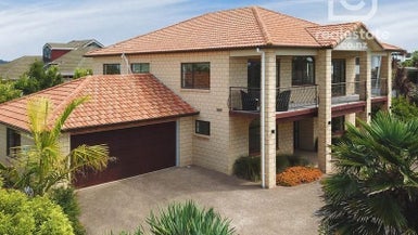 10 Clansman Terrace, Gulf Harbour, Whangaparaoa - Carousel 1