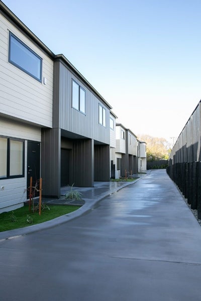 2/29 Brandon Road, Glen Eden, Auckland - Carousel 19