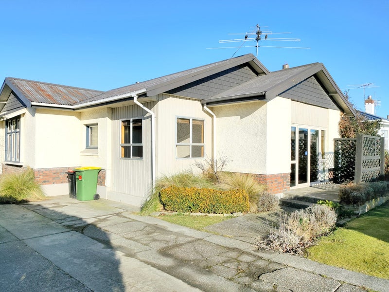 77 George Street, Windsor, Invercargill - Carousel 1