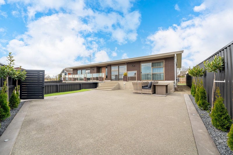 7 Hopkins Street, Gleniti, Timaru - Carousel 1