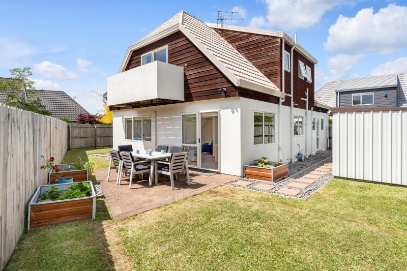 1/96 Frank Nobilo Drive, Golflands, Auckland - Carousel 1