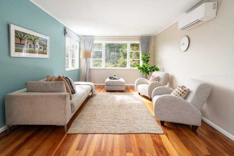 51 Middleton Road, Johnsonville, Wellington - Carousel 1