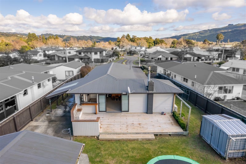 20 Brentwood Street, Trentham, Upper Hutt - Carousel 1
