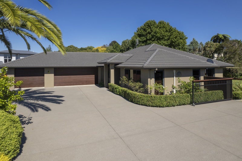 24 Paradise Place, Matua, Tauranga - Carousel 1