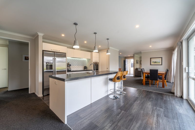 7 Lazarette Loop, Gleniti, Timaru - Carousel 2