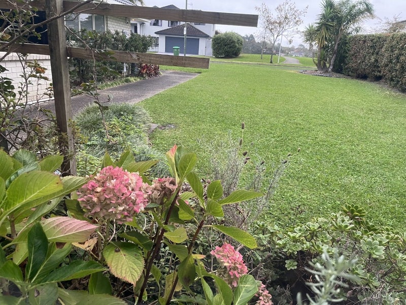 37 English Oak Drive, Schnapper Rock, Auckland - Carousel 2