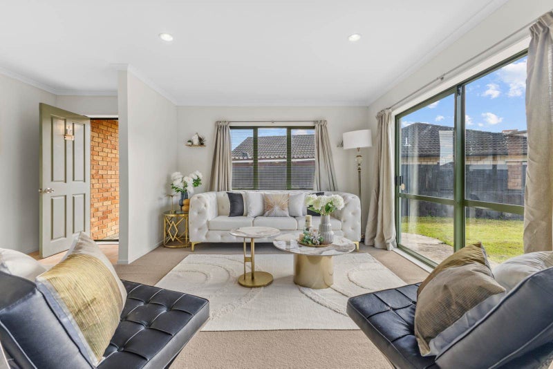 1 Yarrow Lane, Papakura, Papakura - Carousel 2