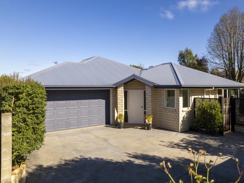 9A Larch Place, Casebrook, Christchurch - Carousel 1