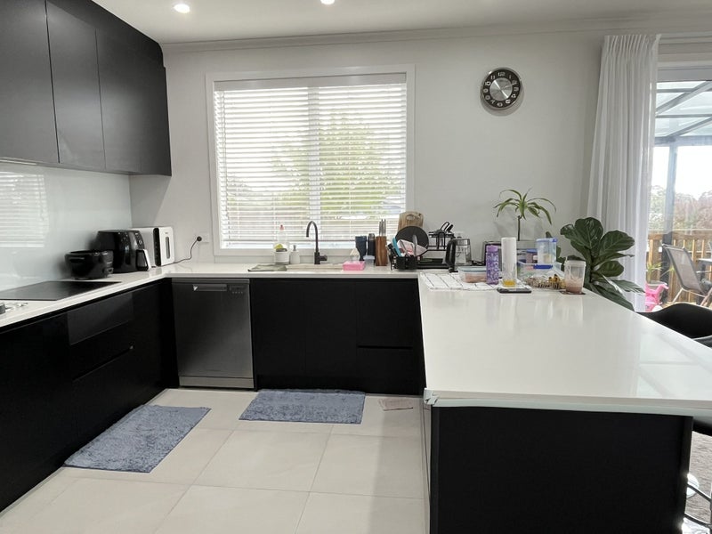 2C Castleton Street, Birkdale, Auckland - Carousel 2