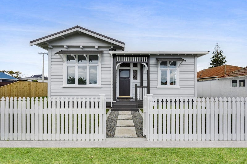 29A Dives Avenue, Hawera - Carousel 1