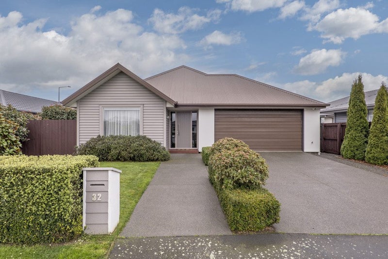 32 Flaxon Place, Burwood, Christchurch - Carousel 2