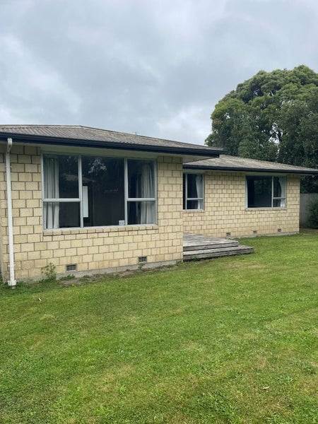 4 Ferndown Lane, Bromley, Christchurch - Carousel 1