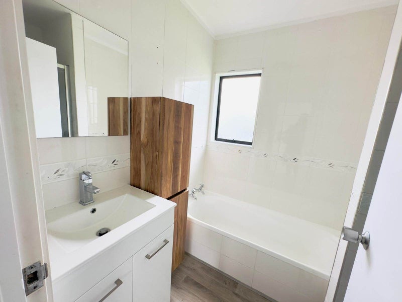 44 Trimdon Street, Randwick Park, Auckland - Carousel 10