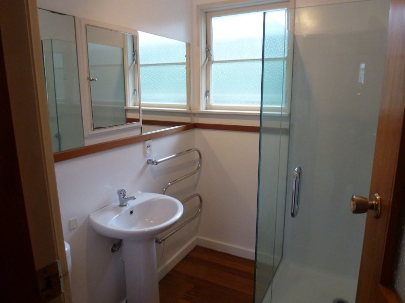 1B Kensington Mews, Hokowhitu, Palmerston North - Carousel 8