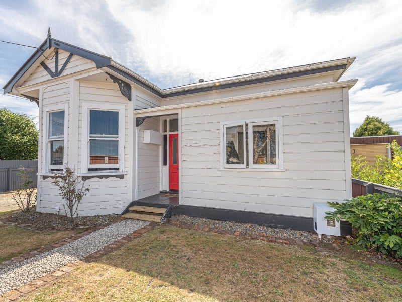 3 Kelvin Street, Aramoho, Whanganui - Carousel 1