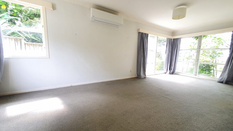 2/25 Highland Road, Mount Albert, Auckland - Carousel 2