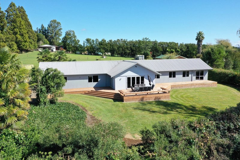 20 Glenwood Grove, Whatawhata, Hamilton - Carousel 2