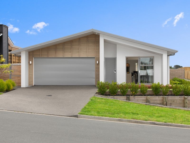 15 Kiritiana Close, Pyes Pa, Tauranga - Carousel 2