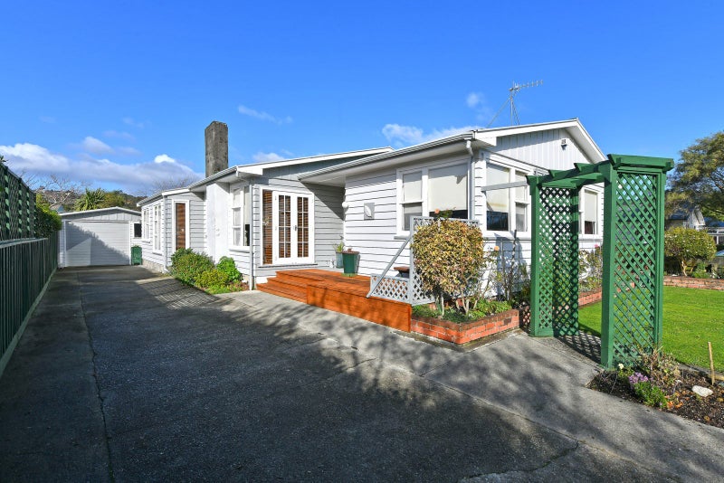 8 Matuku Street, Heretaunga, Upper Hutt - Carousel 21