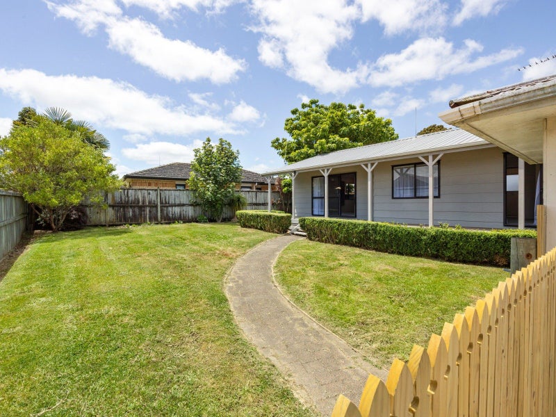 26A Heath Street, St Andrews, Hamilton - Carousel 2