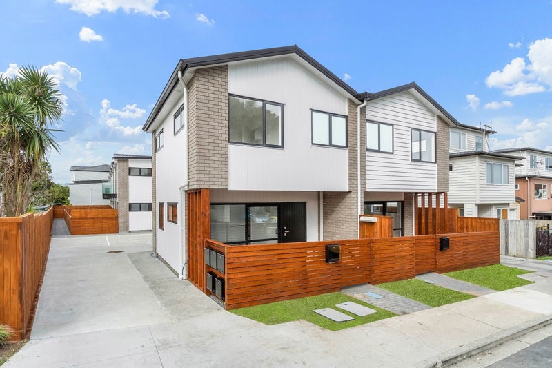 7 Gladfield Lane, Te Atatu Peninsula, Auckland - Carousel 7