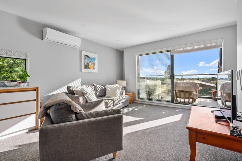 10/20 Fairview Road, Mount Eden, Auckland - Carousel 2