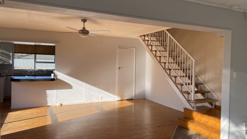 4/103 Weld Street, Redwoodtown, Blenheim - Carousel 2