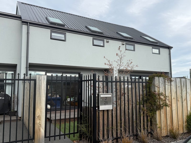 2/21 Siddal Place, Richmond, Christchurch - Carousel 1