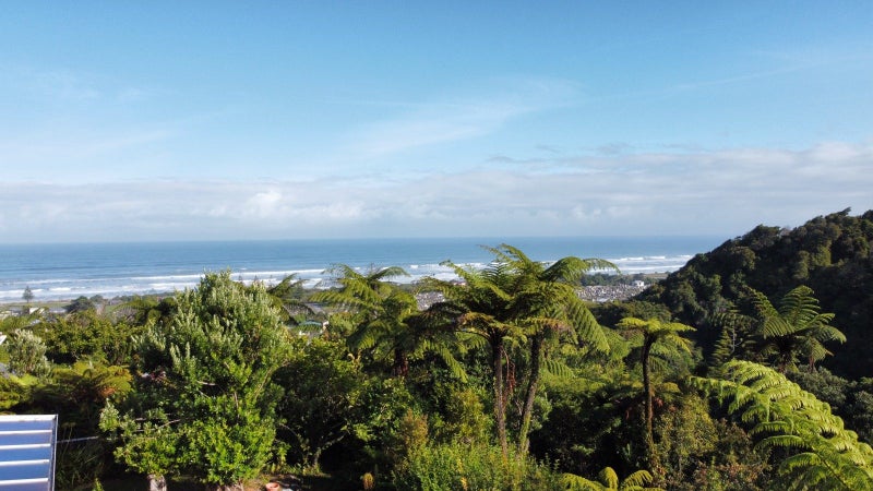 22 Weenink Road, Karoro, Greymouth - Carousel 35