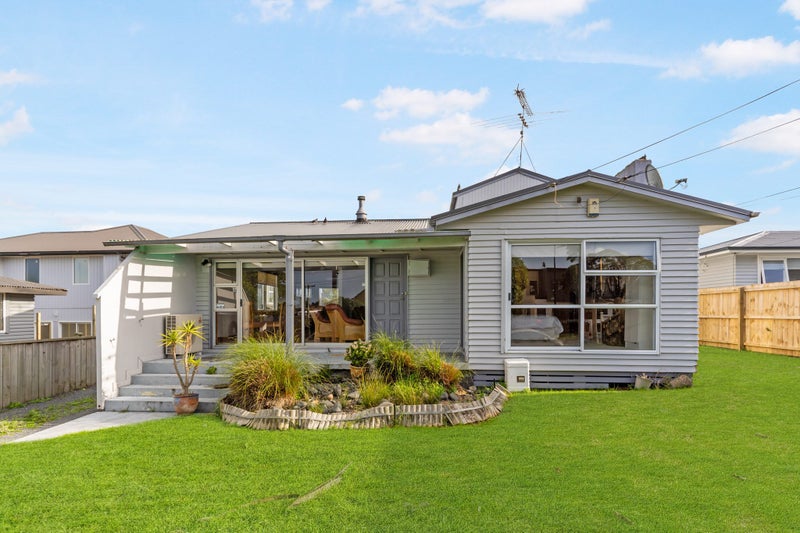 29 Elstree Avenue, Glen Innes, Auckland - Carousel 2