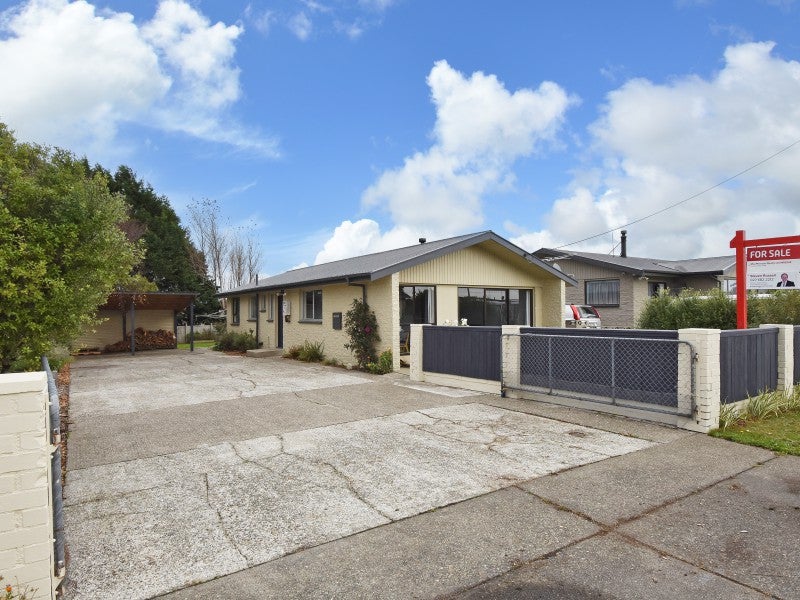 27 Vernon Street, Kingswell, Invercargill - Carousel 1