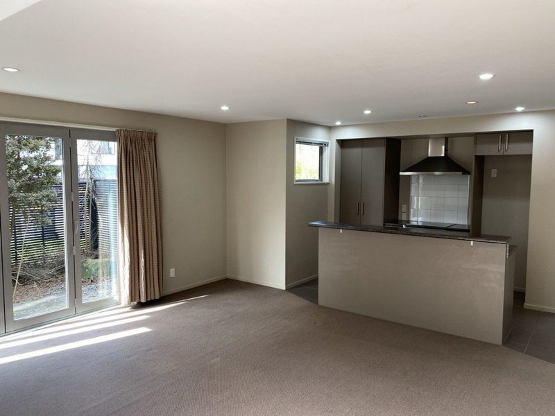 73 Bishop Street, St Albans, Christchurch - Carousel 2