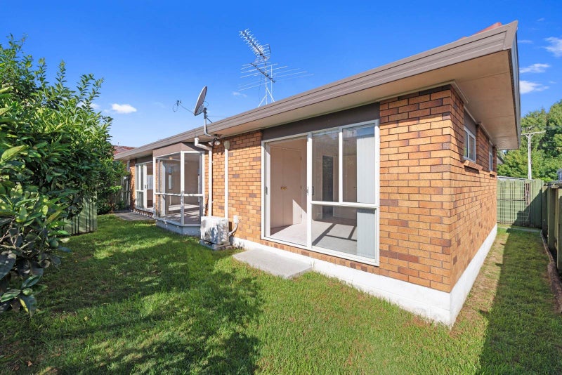 2/16 King Street, Papatoetoe, Auckland - Carousel 2