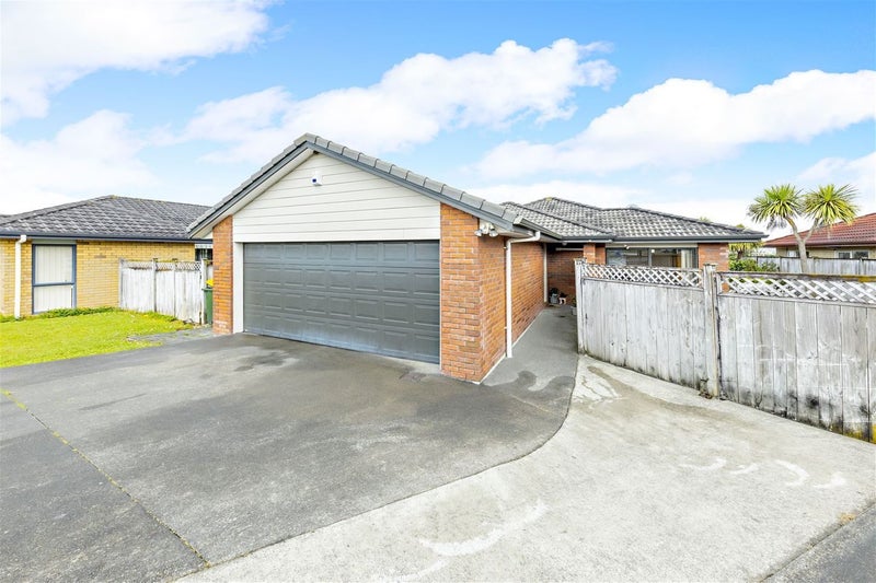 9 Villino Place, Randwick Park, Auckland - Carousel 2