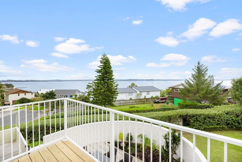 19 Siesta Terrace, Gulf Harbour, Whangaparaoa - Carousel 2
