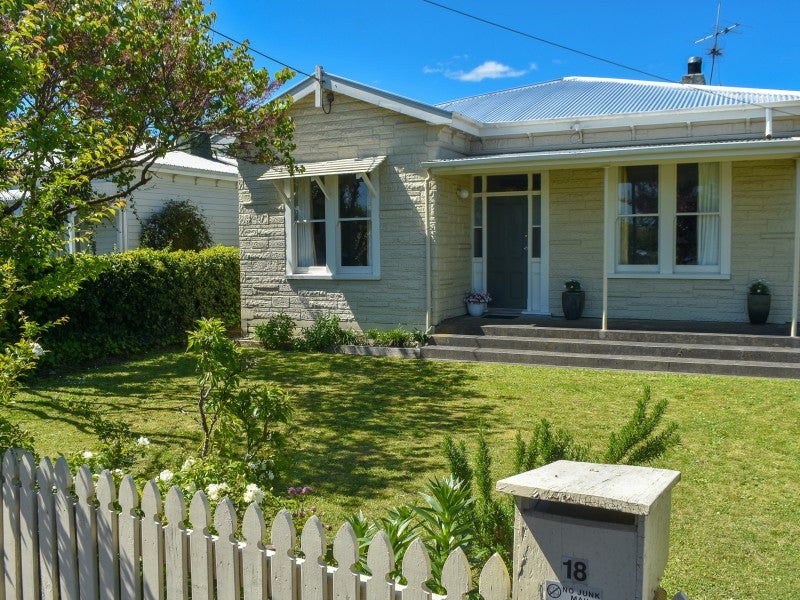 18 Devon Street, Solway, Masterton - Carousel 13