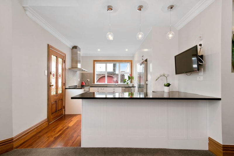 45 LUDLAM CRES, WOBURN, LOWER HUTT - Carousel 2