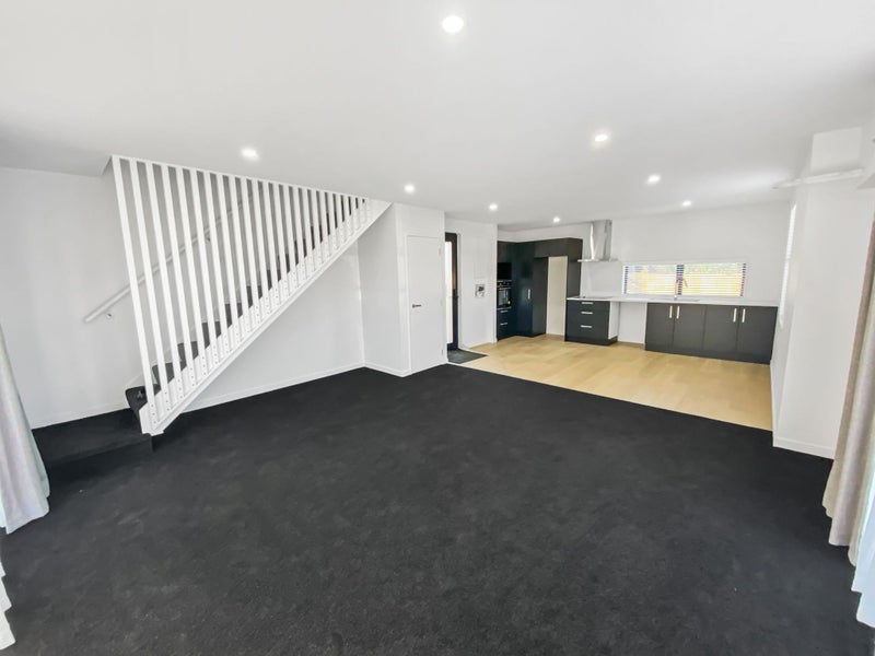 2/15 Tennyson Street, Sydenham, Christchurch - Carousel 2