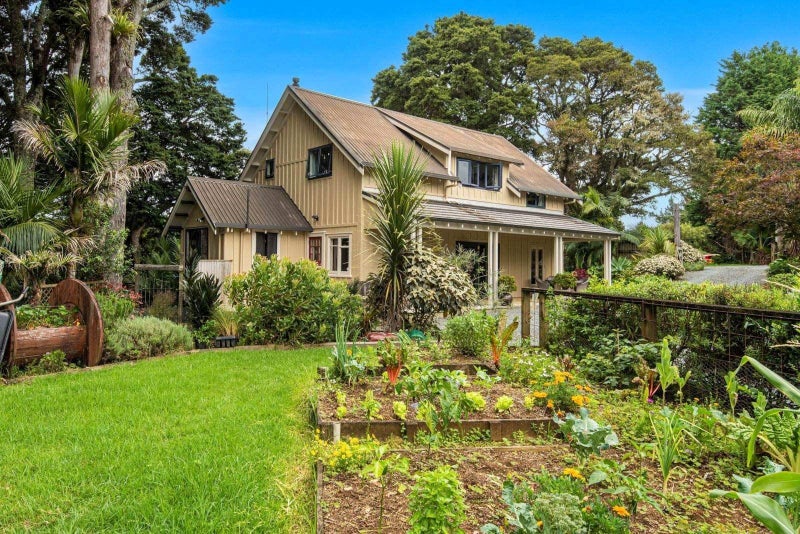 270 Vinegar Hill Road, Kauri, Kamo - Carousel 1